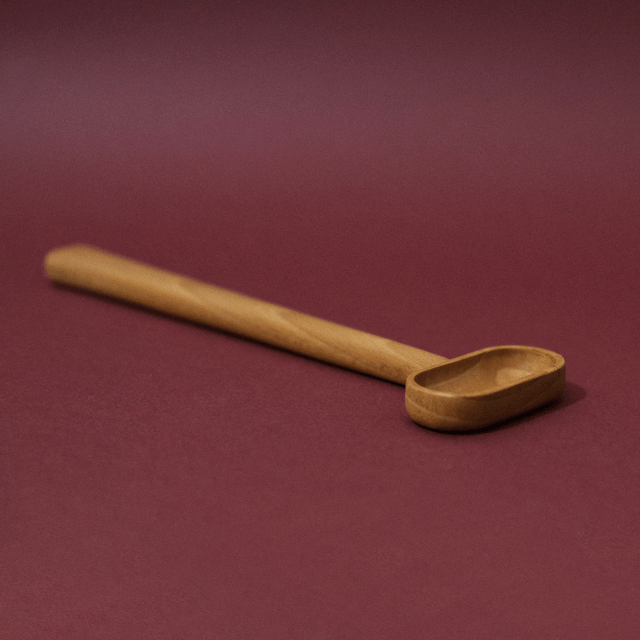 008_Cuillère de cuisine en hêtre