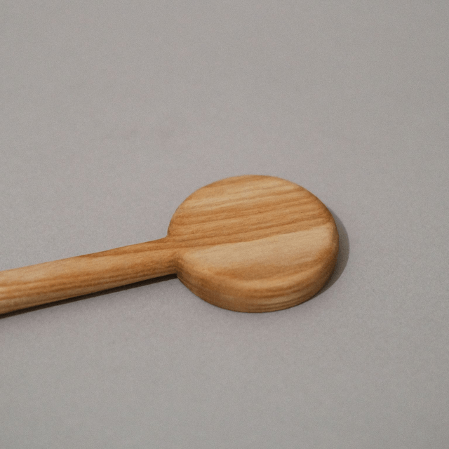 002_Cuillère de cuisine en frêne